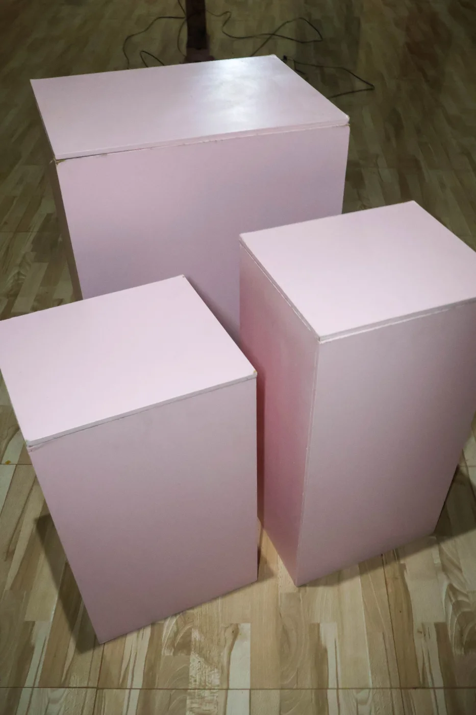 Trio Quadrado Rosa para alugar em Brazlândia
